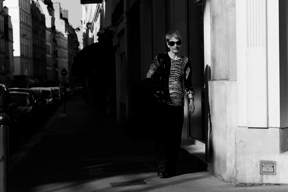 Black and White | Street Photography | Paris | Glasses